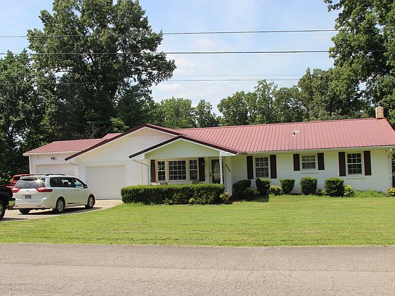 3rd image of 254 Shane Lee Cir