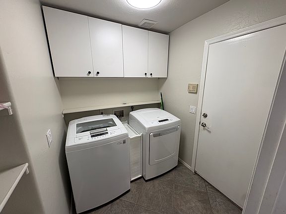 2nd image of 523 W Kelton Ln