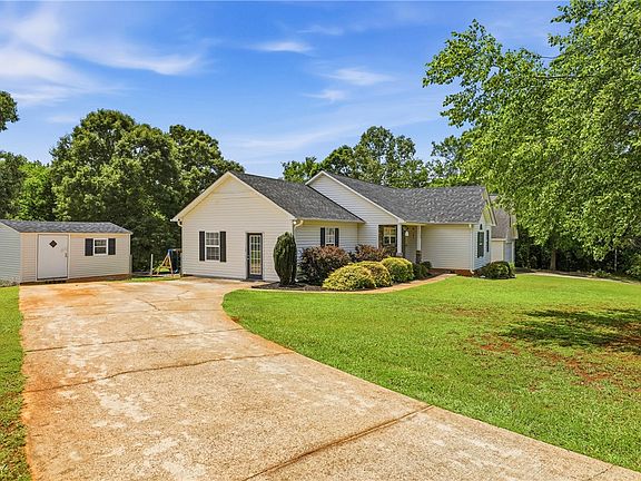 3rd image of 509 Old Shoals Dr