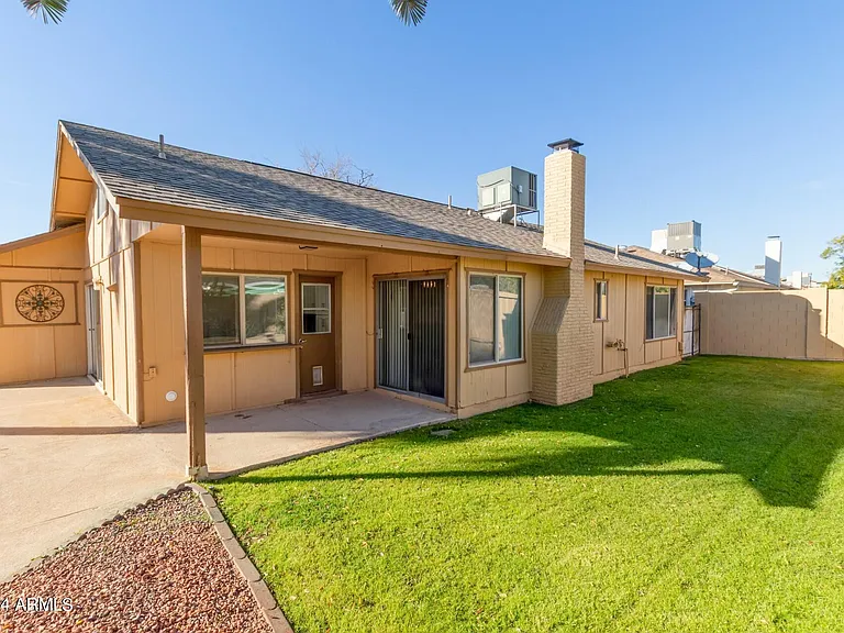 14237 N 41st Dr — Photo 14