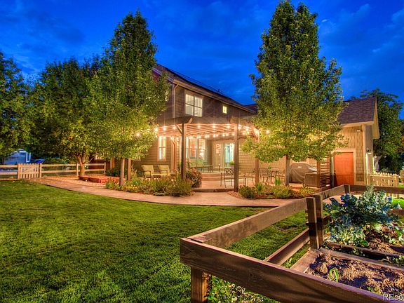 2nd image of 2862 Crater Lake Ln