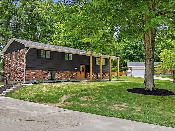 4th image of 3473 Sunnyside Dr