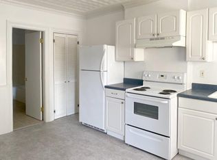 1110 5th Ave #1, Troy, NY 12180