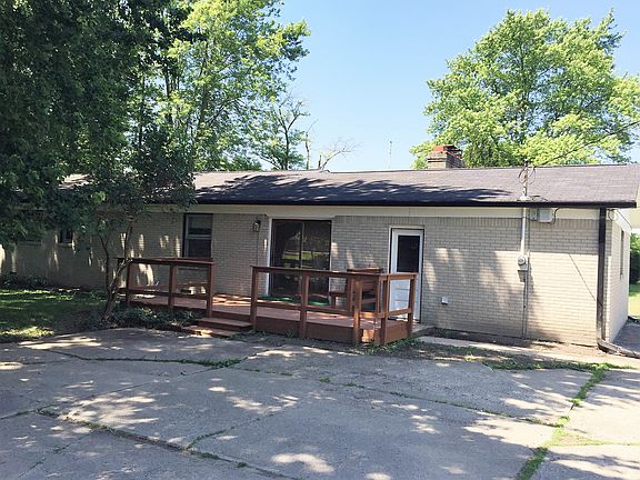 4th image of 1111 S Morristown Pike