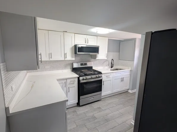 3353 N Ozanam Ave, Chicago, IL 60634