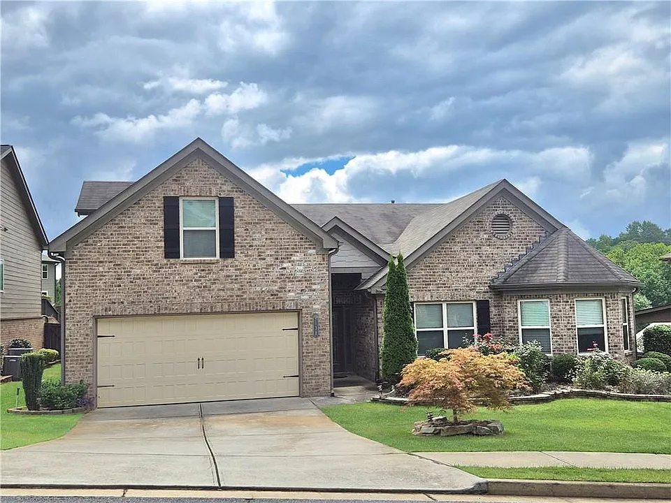 4138 Two Bridge Dr