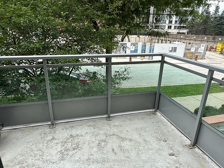31 Olive Ave #210 — Photo 11