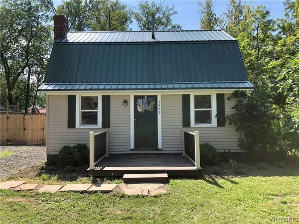 3995 Lincoln Ave, Hamburg, NY 14075