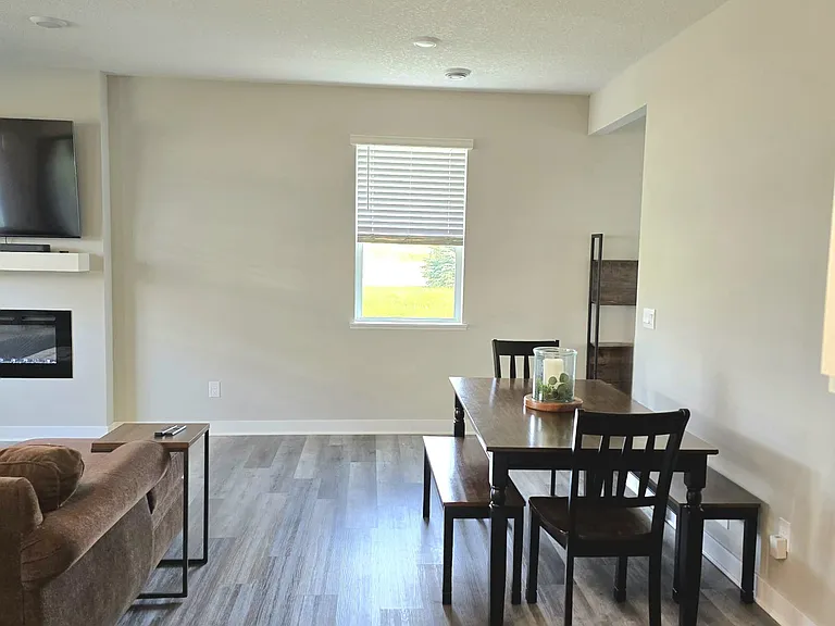 5020 Stable View Dr — Photo 12