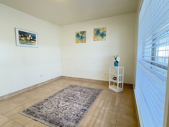 5th image of 4742 Yale St APT 31