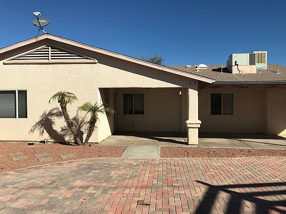 3rd image of 3166 Palo Verde Blvd N