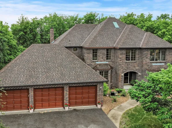 13470 Pennock Ave, Apple Valley, MN 55124