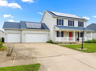 1501 Aspen Dr, Washington, IL