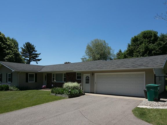 14606-15MileRd-102