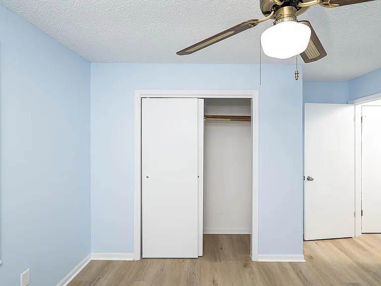 140 Bonita Rd — Photo 32