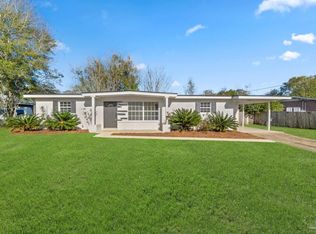 6466 Lark Ave, Milton, FL 32570
