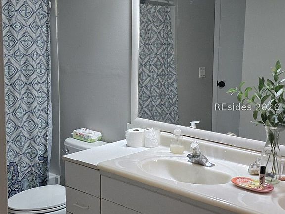 3rd image of 53 Delander Ct APT 29