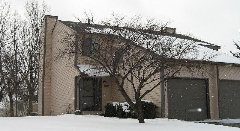 1st image of 7458 Coachlight Ln