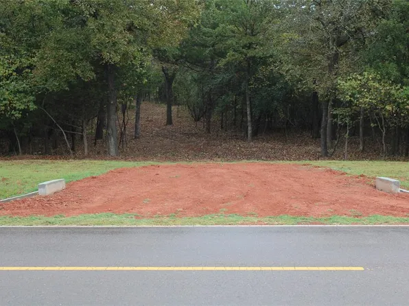 3827 120th Ave NE, Norman, OK 73026