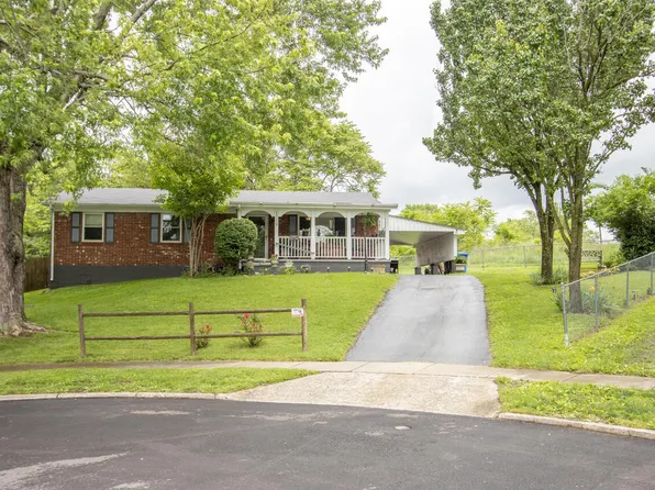 1269 Hot Springs Ct, Lexington, KY 40517