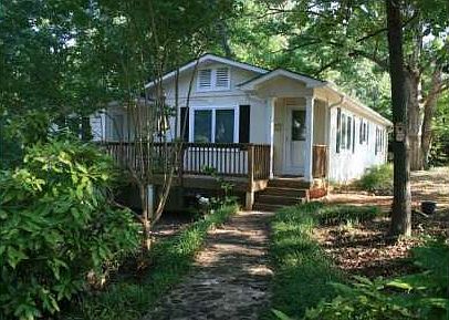2nd image of 510 Arrowhead Dr