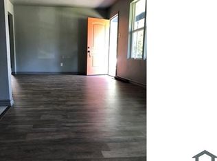 5440 Dewberry Ln, Beaumont, TX 77708