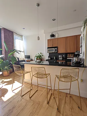 Rented by Harmonycity Corp. | media 12