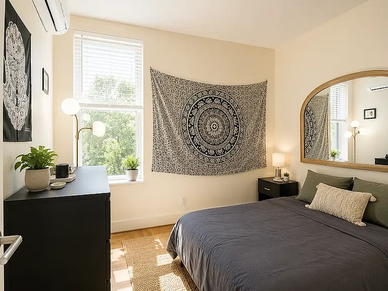 431 Grand St #4B — Photo 4