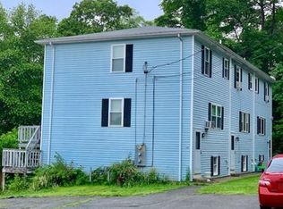 508 Quincy St #3C, Fall River, MA 02720