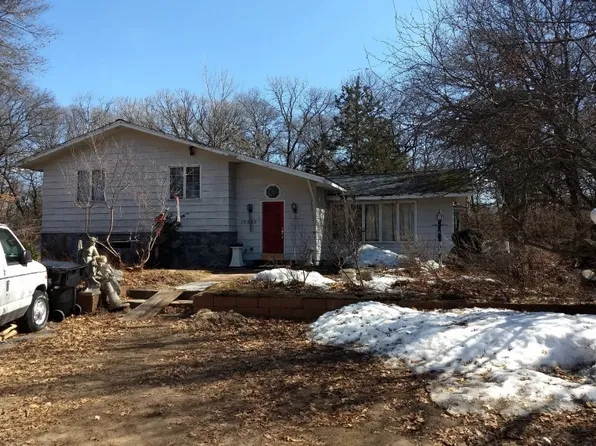 17535 Chisholm St NE, Ham Lake, MN 55304