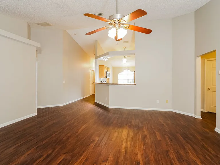 3095 Seth Dr — Photo 6