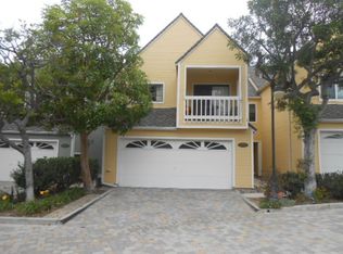 6093 Loynes Dr, Long Beach, CA 90803