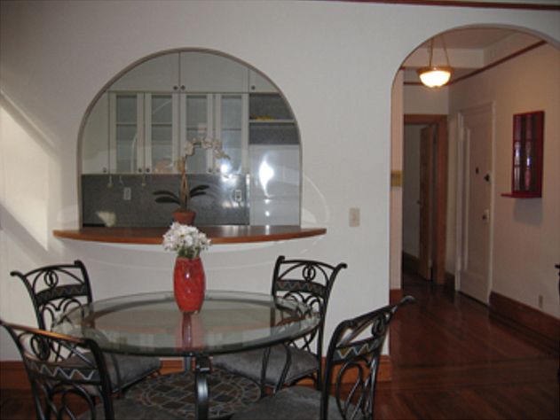2nd image of 26 W 97th St APT 4C