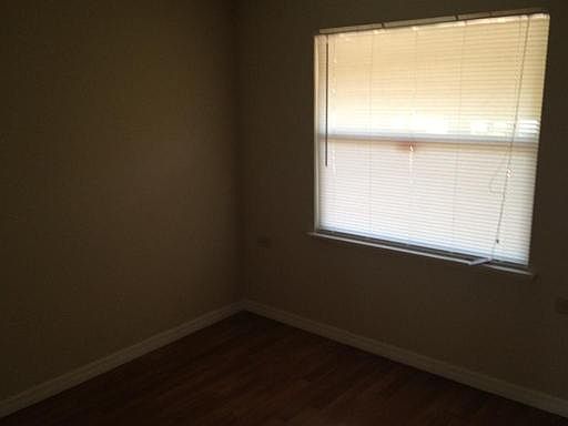 5th image of 1565 Violet Ave APT C