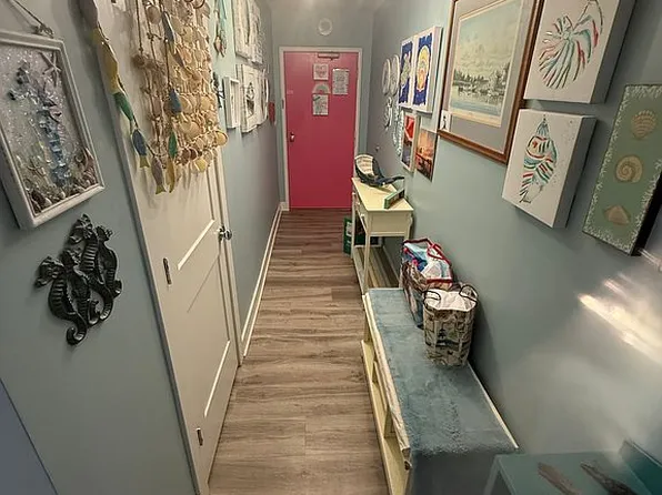 3288 Page Ave APT 1010, Virginia Beach, VA 23451