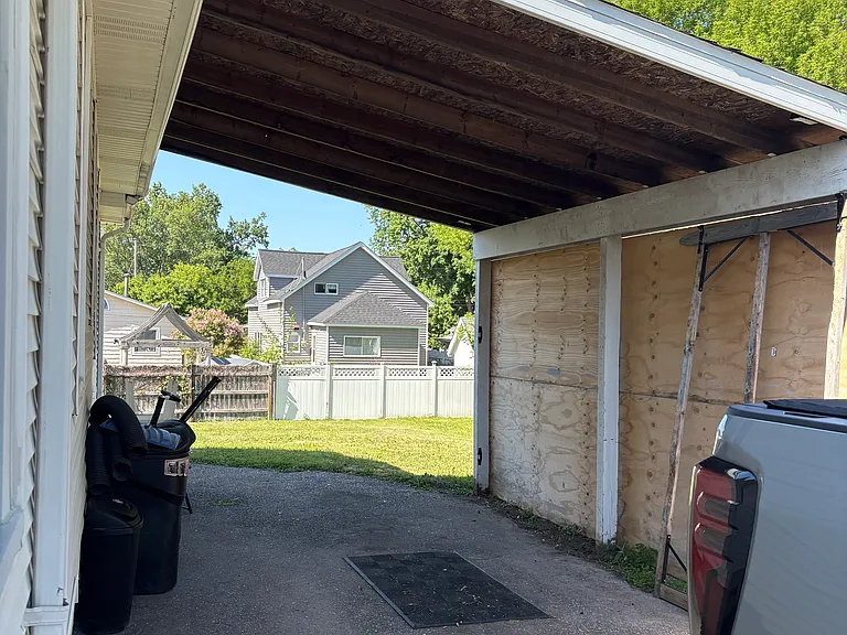 Carport