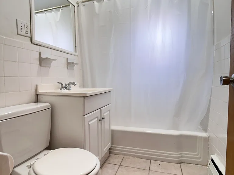 20 Jacqueline Rd #B — Photo 3