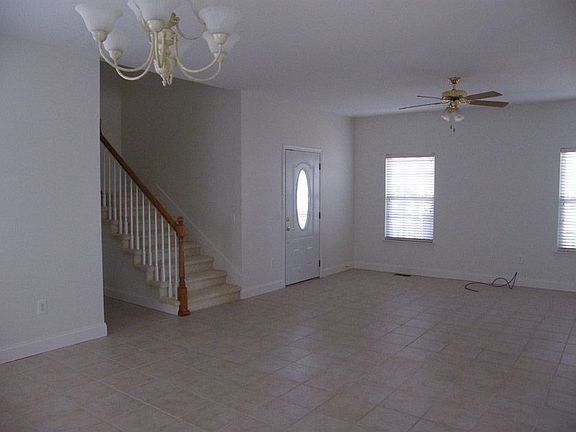 Living/Dining Combination with Ceramic Tile