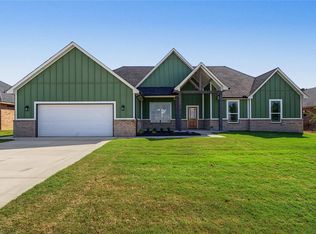 2000 Castle Dr, Guthrie, OK 73044