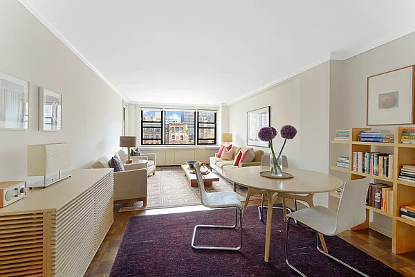 Sold by Compass | media 3