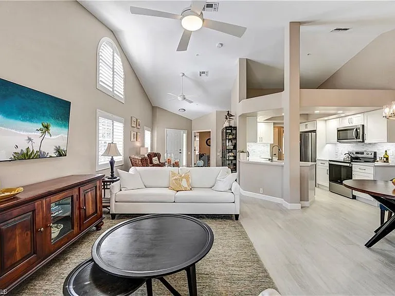 13900 Southampton Dr #3004 — Photo 4