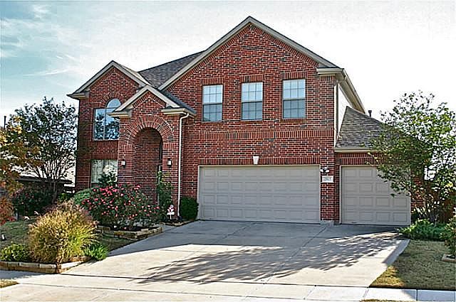 1st image of 2917 Preston Ln