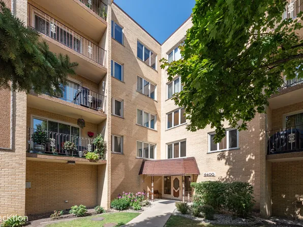 6400 W Belle Plaine Ave APT 403, Chicago, IL 60634