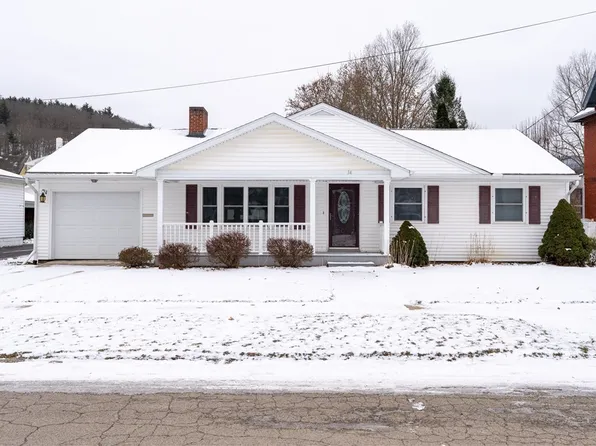 34 4th St, Canisteo, NY 14823