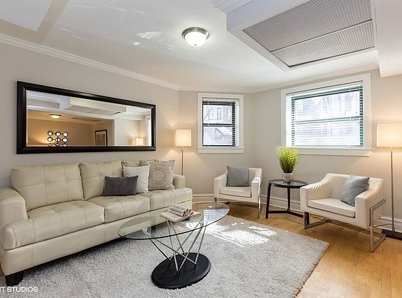 3rd image of 836 W Lakeside Ave #G