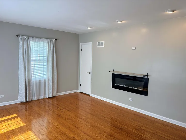 767 Lincoln Ave — Photo 7