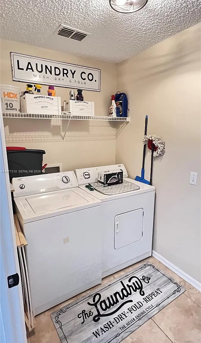 3 bed, 2.0 bath, $2,300 — Photo 4