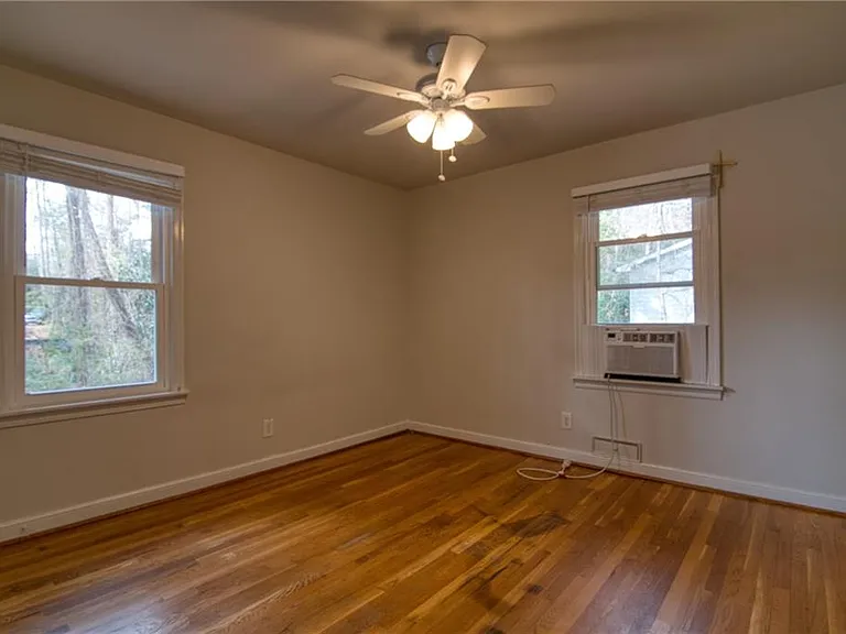 2232 Old Spring Rd SE — Photo 13