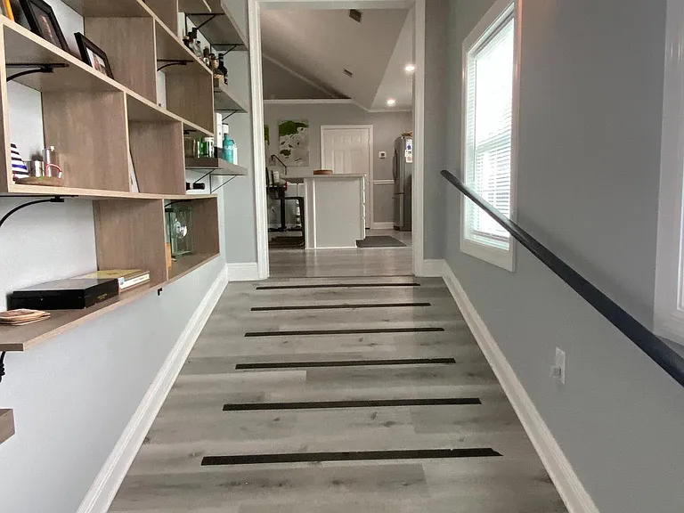 522 W King St — Photo 19