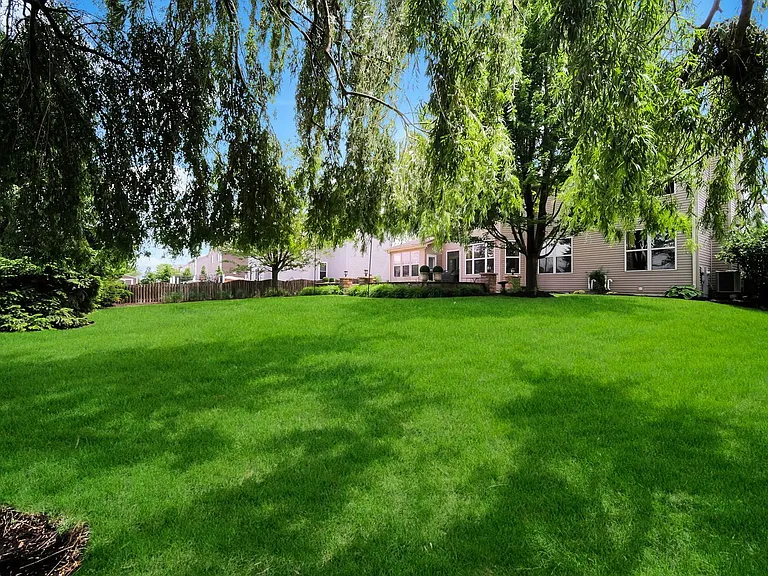 322 Hemlock Ln — Photo 47